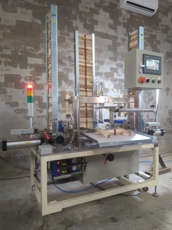 MÁY GHÉP CHÂN GỖ